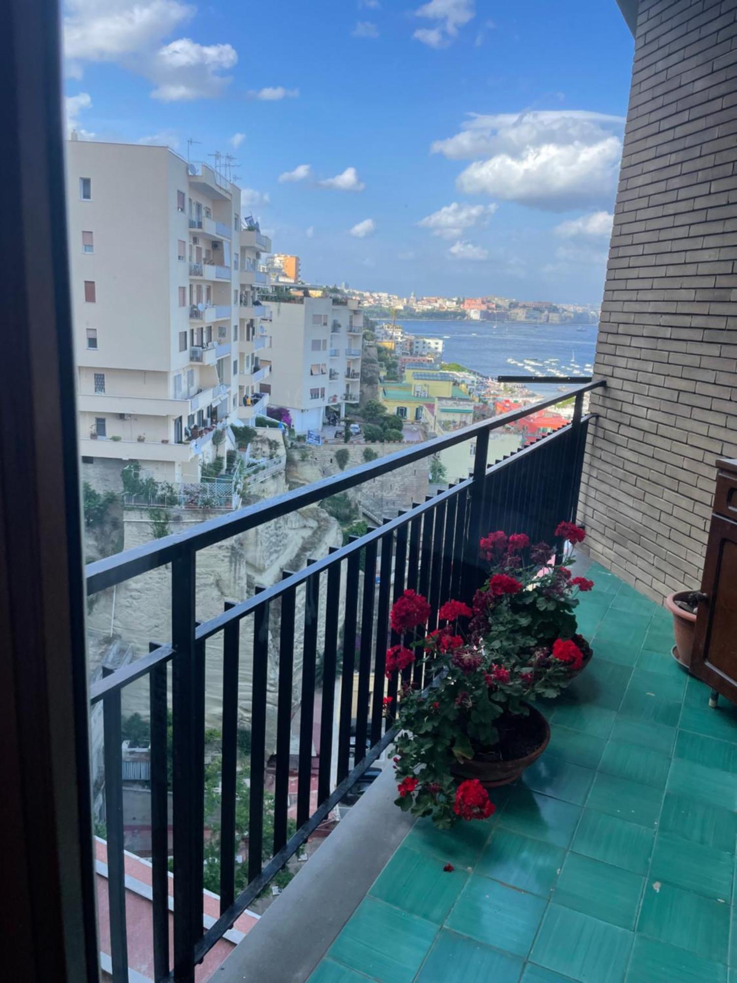 Apartamento Panoramico A Posillipo Nápoles Exterior foto